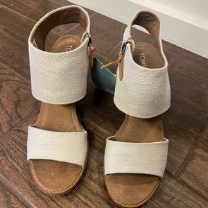 TOMS Majorca Cutout Sandal (Natural Yarn Die) size 9.5